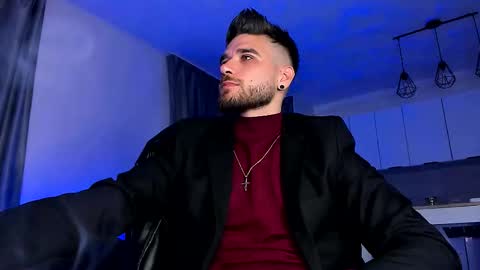 Paris online show from 09/26/25, 06:23