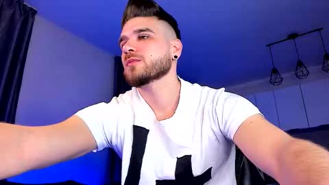 Paris online show from 01/17/26, 11:19