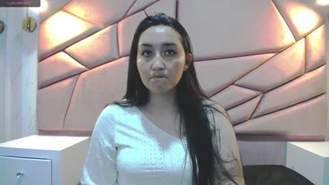 kitty online show from 11/26/25, 08:15