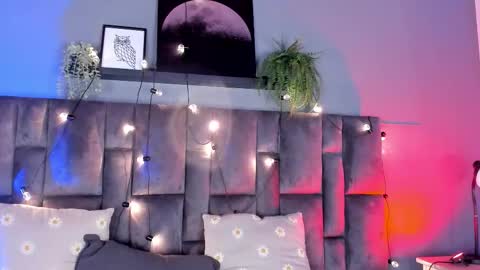 PARIS online show from 02/27/26, 09:04