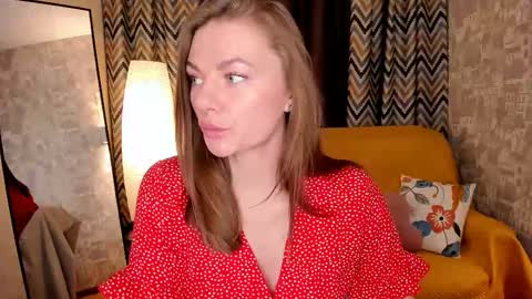 Paris online show from 02/26/26, 08:35