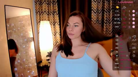 Paris online show from 03/26/26, 08:53