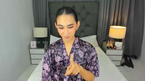 parismilker online show from 01/13/26, 07:08