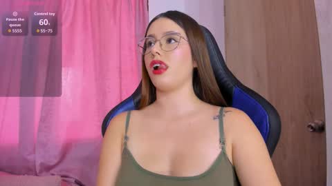 Paris online show from 11/28/25, 06:54