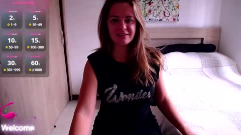 Paris online show from 02/20/25, 05:51