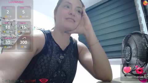 Paris online show from 09/15/25, 01:16