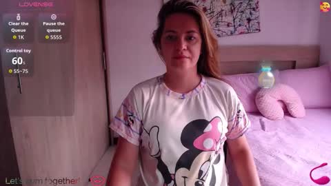 Paris online show from 09/17/25, 12:40