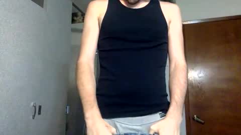 Snapshot of parker_amos chatting on 10/23/25, 03:28 Parker  online show from 10/23/25, 03:28