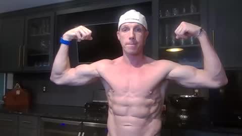 Snapshot of parkerflexes chatting on 11/26/25, 04:35 Parker online show from 11/26/25, 04:35