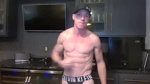 Snapshot of parkerflexes chatting on 11/30/25, 04:38 Parker online show from 11/30/25, 04:38