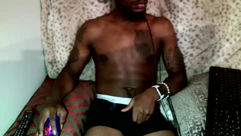 Snapshot of parlaytellio chatting on 12/20/24, 09:50 Parlay Tellio online show from 12/20/24, 09:50