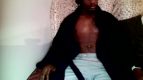 Snapshot of parlaytellio chatting on 03/01/25, 01:00 Parlay Tellio online show from 03/01/25, 01:00