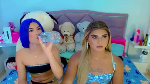 sara y cata online show from 11/22/25, 06:23