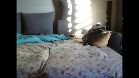 Snapshot of partybart6 chatting on 11/19/25, 12:27 partybart6 online show from 11/19/25, 12:27