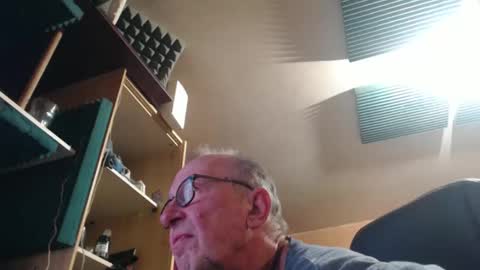 Snapshot of pascal88881 chatting on 11/13/25, 11:53 pascal88881 online show from 11/13/25, 11:53