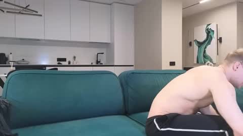 Pashka online show from 02/20/25, 08:06