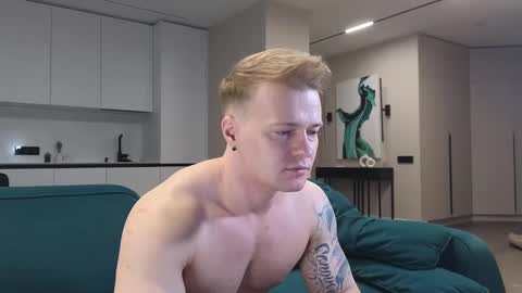 Pashka online show from 03/02/25, 10:24