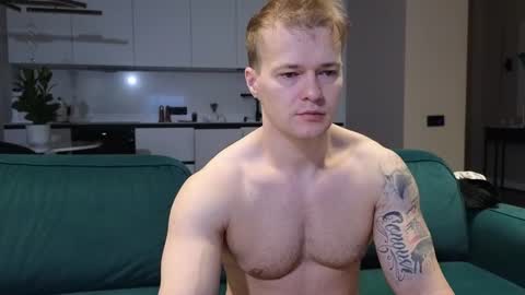 Pashka online show from 11/11/25, 06:46