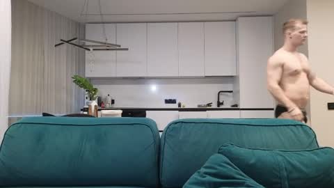 Pashka online show from 04/01/26, 06:14