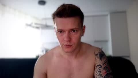 Snapshot of pashka_x chatting on 07/19/26, 10:41 Pashka online show from 07/19/26, 10:41
