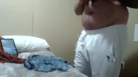 hairy dadbod online show from 12/27/24, 08:39