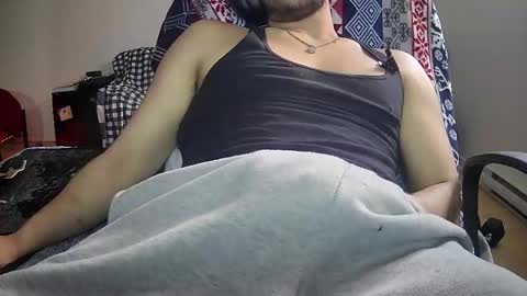 Snapshot of passionfuckin chatting on 03/24/26, 06:02 passionfuckin online show from 03/24/26, 06:02