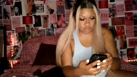 Snapshot of passionmula chatting on 11/04/25, 09:14 Passion online show from 11/04/25, 09:14