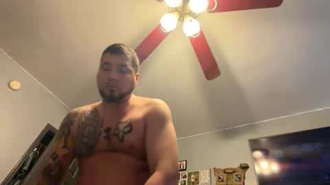 Snapshot of patebull86 chatting on 02/18/26, 10:39 meinyourwife online show from 02/18/26, 10:39