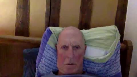 Pati24 online show from 02/15/26, 07:32