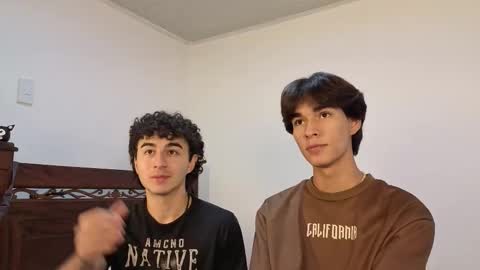 patri_ck_villa online show from 10/22/25, 10:42