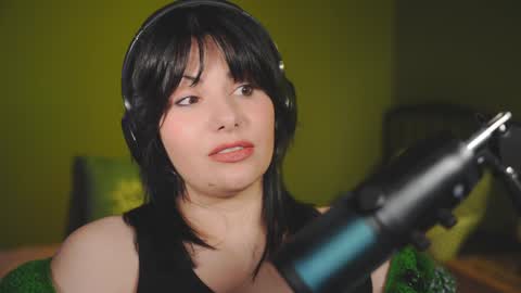 Snapshot of patricia_bennett chatting on 01/01/25, 10:46 Patricia online show from 01/01/25, 10:46