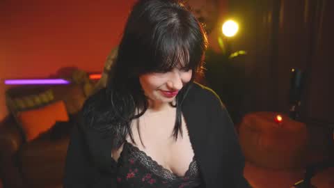 Snapshot of patricia_bennett chatting on 03/08/25, 11:28 Patricia online show from 03/08/25, 11:28