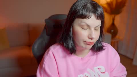 Patricia online show from 02/14/26, 07:10