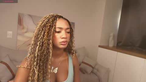 Snapshot of patricia_rosse21 chatting on 04/14/26, 11:16 Patricia Rossi online show from 04/14/26, 11:16