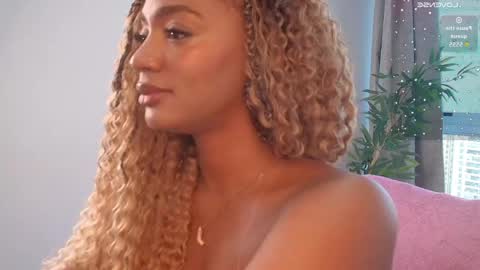 Snapshot of patricia_rosse21 chatting on 05/04/26, 11:28 Patricia Rossi online show from 05/04/26, 11:28