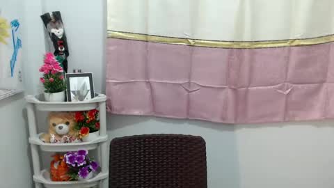 Patricia online show from 02/21/25, 07:10