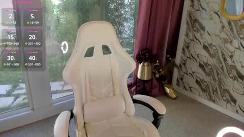 Patricia online show from 09/24/25, 06:50