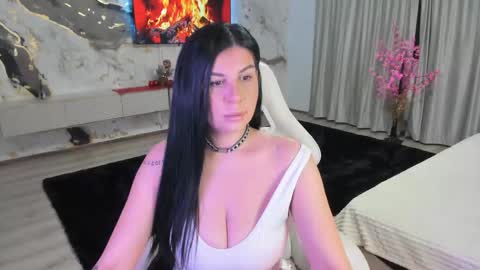 Patricia online show from 11/26/25, 04:24