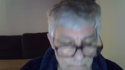 patrick5275 online show from 02/10/25, 05:47