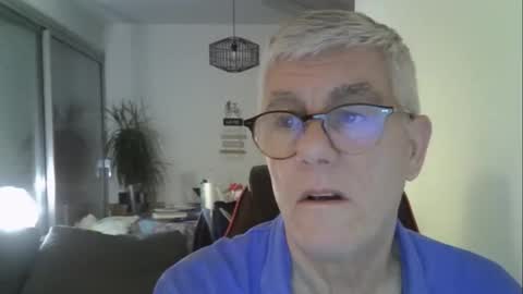 Snapshot of patrick5275 chatting on 04/13/26, 03:45 patrick5275 online show from 04/13/26, 03:45