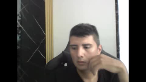 Snapshot of patrick935949 chatting on 04/22/26, 06:53 patrick935949 online show from 04/22/26, 06:53