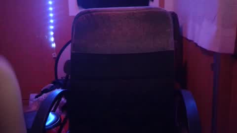 LiaSweetX online show from 12/14/25, 05:24