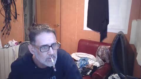 Snapshot of patricktwinslutgirl chatting on 04/23/26, 10:45 LiaSweetX online show from 04/23/26, 10:45