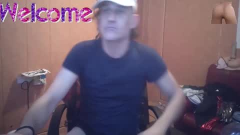 Snapshot of patricktwinslutgirl chatting on 05/17/26, 05:31 LiaSweetX online show from 05/17/26, 05:31