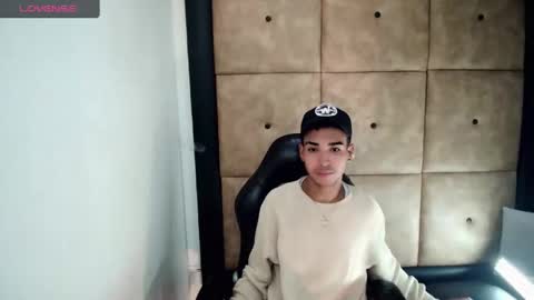 PatrickXX 1 online show from 10/01/25, 02:28