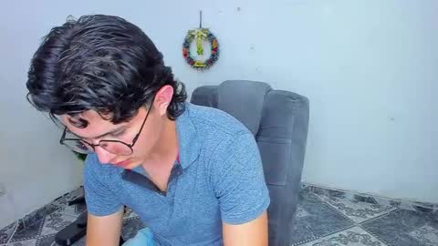 .... online show from 12/22/24, 08:47