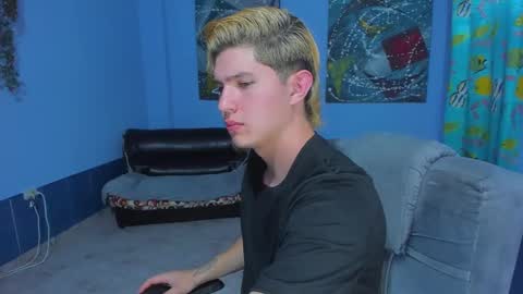 .... online show from 09/19/25, 07:14