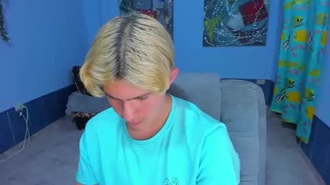 .... online show from 11/12/25, 05:46