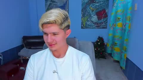 .... online show from 01/15/26, 06:33