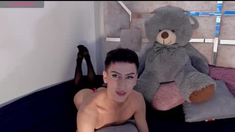 Snapshot of patrik_12 chatting on 11/16/25, 03:12 patrik online show from 11/16/25, 03:12